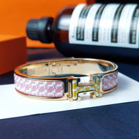 [Luckin Jewelry]H HORSE BRACELET 12MM