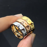 [Luckin Jewelry]KELLY MEDIUM RING